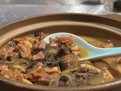 小鸡炖榛蘑-止观小馆·辽河口渔家菜(王府井店)