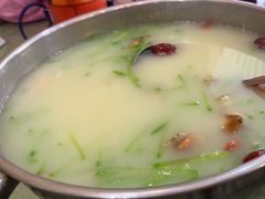 -桃子餐厅·天津菜(王顶堤总店)