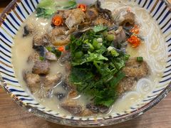 -鲜越鲜鱼粉(财富购物中心店)