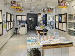 -爱视眼镜(贵州路店)