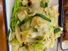 肉片炒卷心菜-虹梅食堂·爱蝦乃家