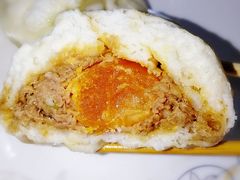 咸蛋黄超人包-老陶包子铺(南大西南村店)