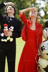 -雪中彩影婚纱摄影·微光艺术中心