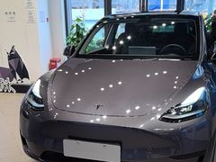 -TESLA 特斯拉(上海太古汇体验店)