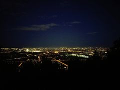 -鬼笑石后山停车场