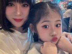 -大头虾越式风味餐厅(光明广场店)