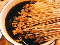 -拈签一笑黄牛肉辣卤串串