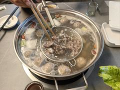 -官塘陈记鱼生·潮汕砂锅粥·牛肉火锅(潮枫路总店)