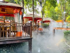 -二荆条·蜀鲜汇城市森林火锅