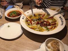 -太二酸菜鱼(菱角湖万达店)