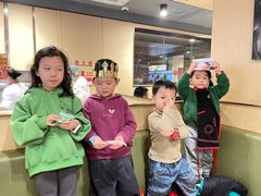 -海底捞火锅(宝龙广场夜宵主题店)