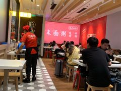 大堂-百事佳烧鸭牛腩(上海虹桥站店)