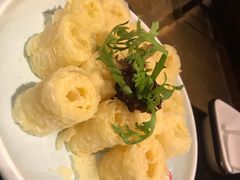 -左庭右院鲜牛肉火锅(金山万达店)