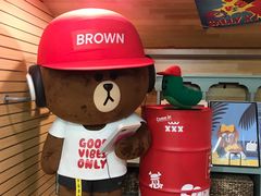 -LINE FRIENDS Garosu-gil Flagship Store