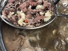 -伟记牛肉(金鸿公路店)