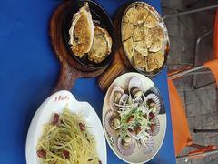 -老东镇啤酒屋海鲜加工·蒸汽海鲜·海鲜烧烤(台东店)