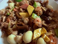 -宾朋海鲜饭庄(兴海路店)