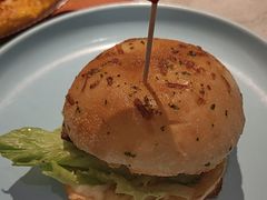 -必胜客(上海新南方商城PH店)