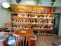 二楼用餐区-Money Shops(愚园路店)