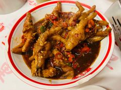 -堂瓦里·33年传统赣菜(第一街区店)