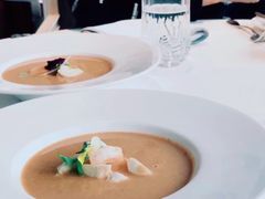 -广州塔卢特斯法国旋转餐厅