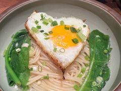 -映水芙蓉(长宁来福士店)