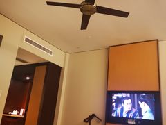 -绍兴鉴湖君澜大酒店