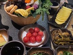 -湊湊火锅·茶憩(杭州湖滨银泰in77店)