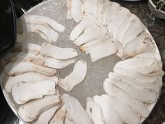 -菌海森林·非遗野生菌火锅(西山区滇池路摩根道店)