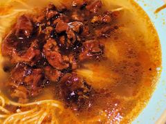 辣肉面-沈大成(南京东路店)