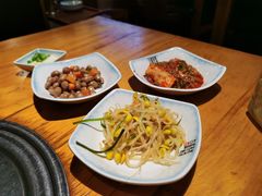 -唯成•韩国炭火烤肉 유성고기