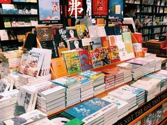 零售区-西西弗书店·矢量咖啡(新光天地店)