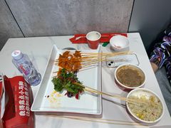-宏姐串串香(宏伟路店)