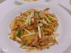 韭芽肉丝冬笋炒黄米粿-花中城·杭帮菜·粤菜·海鲜火锅(清泰街店)