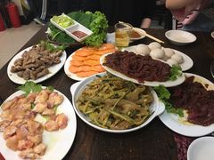 烤肉大家庭-韩风烤牛肉冷面店