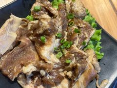 -韩呈黑牛家烤肉(太原街万达店)