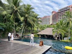 -三亚湾海居铂尔曼度假酒店