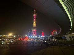 -陆家嘴空中步行连廊