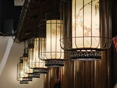 -聚汇三少·龙虾·中餐厅(莫邪路新天地店)