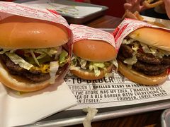 -FATBURGER 特富客汉堡(外交公寓店)