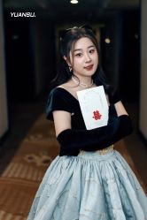 点击看大图 -LOVINA洛维娜婚纱礼服