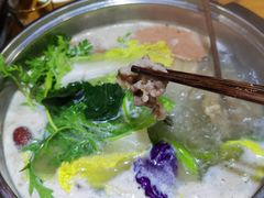 鱼骨头锅底-风情丽江斑鱼火锅(孙家沟西南路80号店)