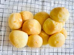 鲜奶麻薯球-宏发红西饼屋(天津路店)