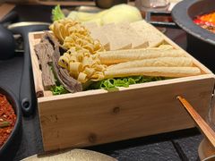 -晓宇重庆火锅(西安荟聚店)