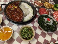 -赵美丽·重庆社区火锅·直营店(火车东站·中豪国际店)