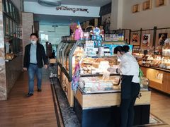 -秋田满满烘焙店