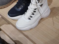 -砂之船奥莱(南京江宁店)