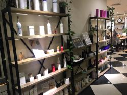 -梳蕾娜 HAIR SALON