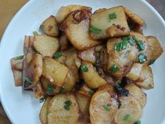 -芦茨金富饭庄·25年老字号·专做稻草鸡