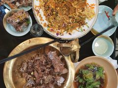 -老三骨头馆(白桦东路店)